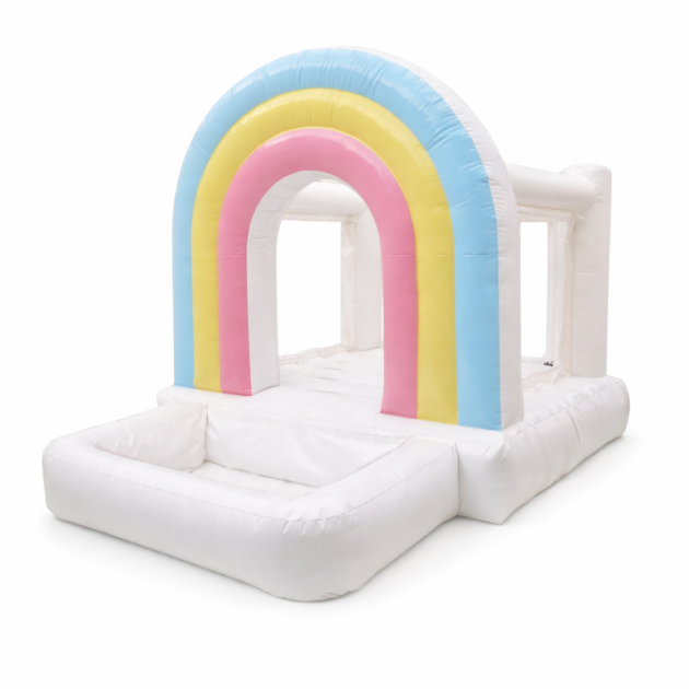 Inflable Arcoíris con alberca de pelotas
