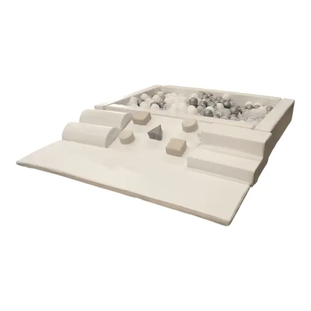 Alberca Peter All white